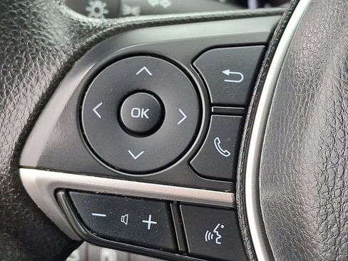 Used 2023 Toyota Camry LE image 21