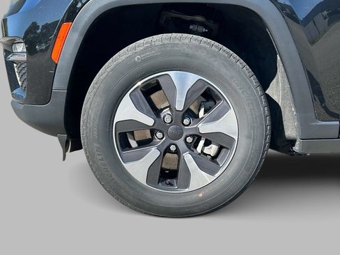 Used 2022 Jeep Grand Cherokee Limited 4xe AWD/4WD image 10