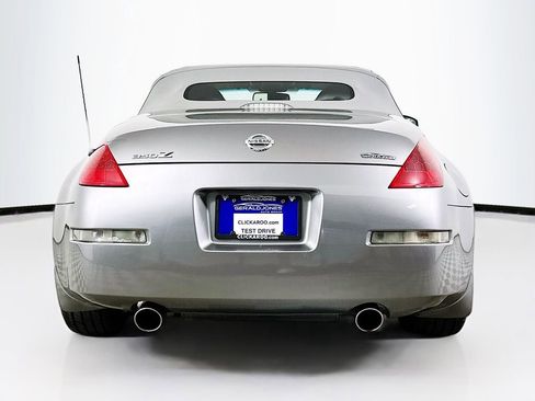 Used 2008 Nissan 350Z Touring image 14