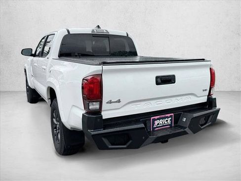 Certified 2021 Toyota Tacoma SR5 AWD/4WD image 6