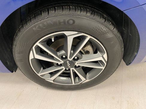 Used 2024 Kia Forte LXS w/ LXS Technology Package image 28