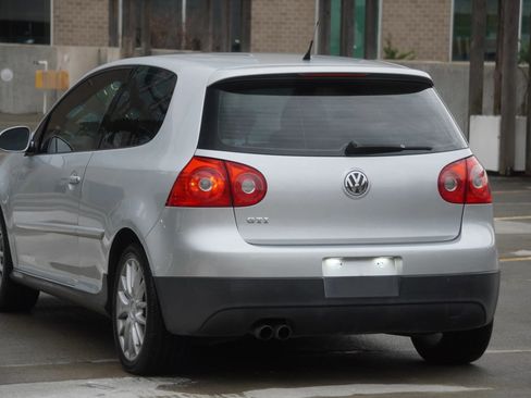 Used 2007 Volkswagen GTI 2.0T 2-Door image 10