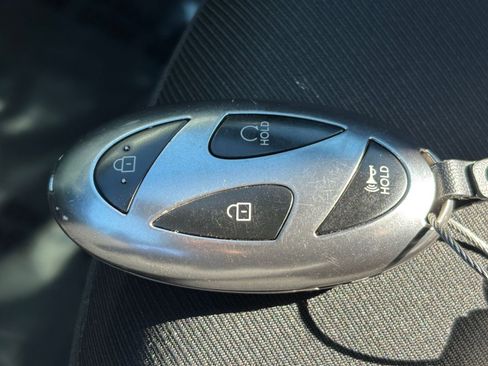 Used 2025 Hyundai Tucson SEL image 21