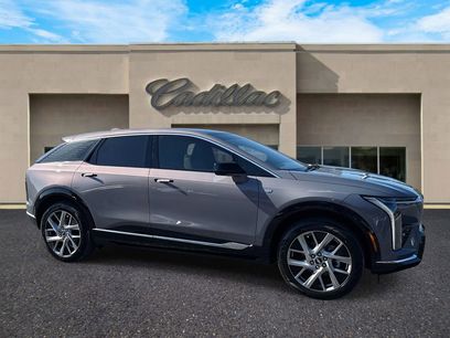 New 2026 Cadillac Optiq Luxury 2