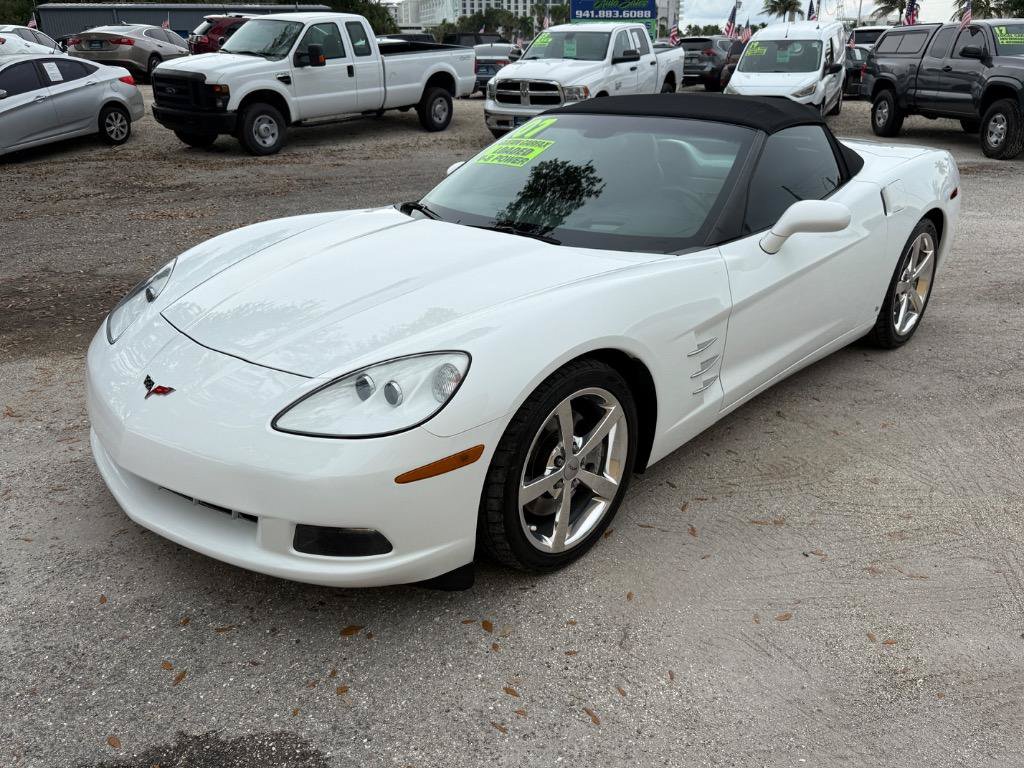 Used 2009 Chevrolet Corvette Convertible w/ Preferred Equipment Group RWD image 3