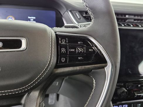 Used 2023 Jeep Grand Cherokee L Overland image 19