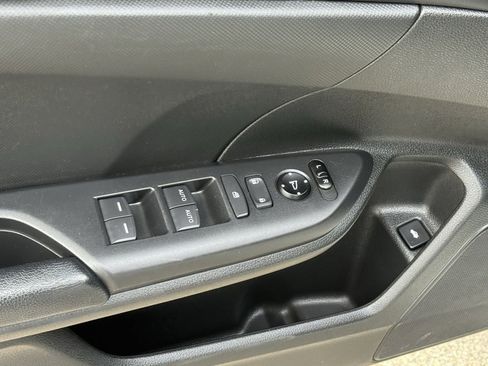 Used 2019 Honda Civic Sport image 15