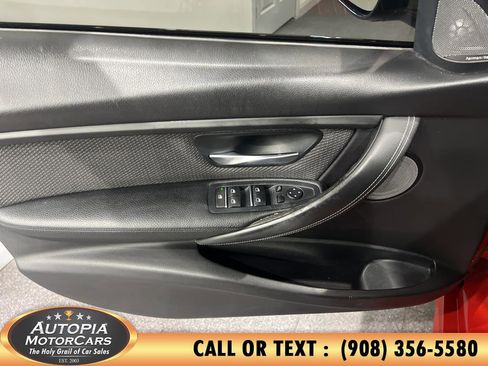 Used 2018 BMW M3 BASE image 25