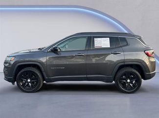 Used 2022 Jeep Compass Latitude w/ Convenience Group video 2
