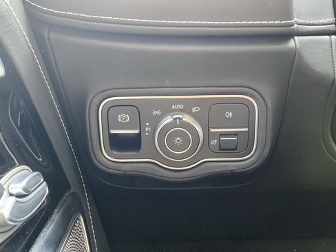 Used 2025 Mercedes-Benz G 63 AMG 4MATIC image 27