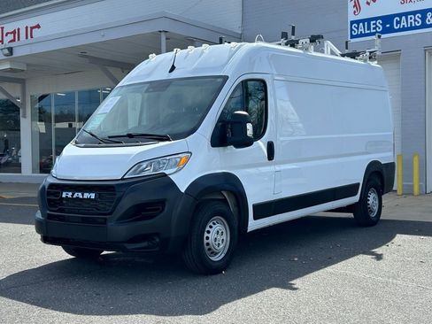 Used 2024 RAM ProMaster 2500 image 3