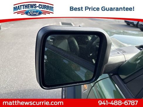 New 2025 Ford Bronco Badlands image 9