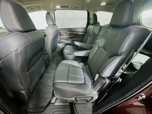 Certified 2025 Subaru Ascent Touring image 33