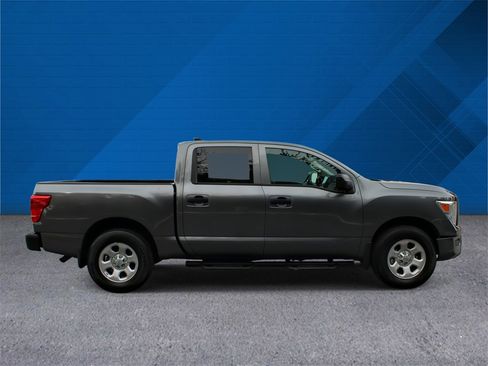 Used 2023 Nissan Titan S w/ S Utility Package image 10