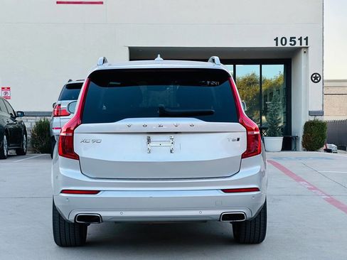 Used 2019 Volvo XC90 T6 Momentum w/ Protection Package Premier image 7