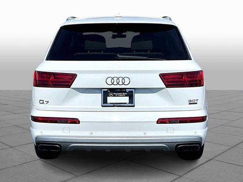 Used 2018 Audi Q7 3.0T Premium Plus image 4