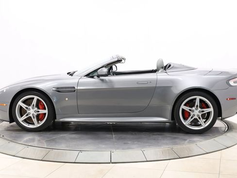 Used 2016 Aston Martin V8 Vantage S RWD image 10