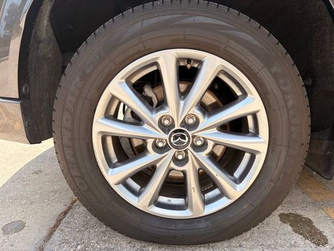 Used 2025 MAZDA CX-5 AWD 2.5 S w/ Preferred Package image 9