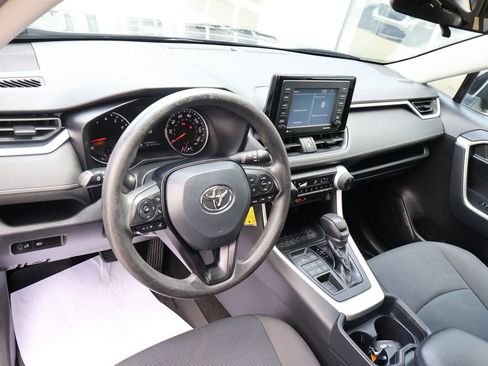 Used 2020 Toyota RAV4 LE w/ All Weather Liner Package AWD/4WD image 20