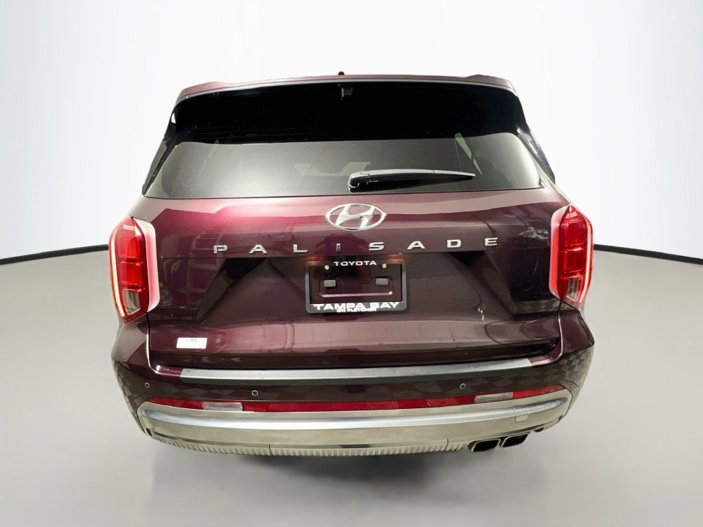 Used 2024 Hyundai Palisade Calligraphy FWD image 4