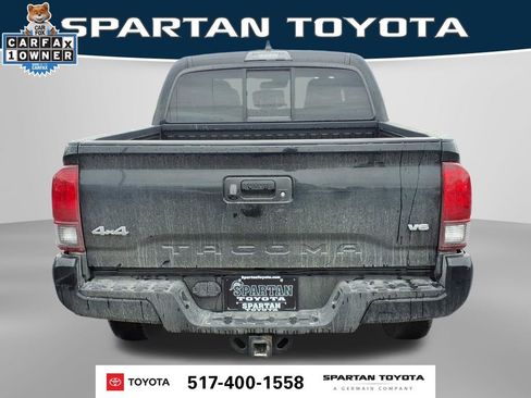 Used 2023 Toyota Tacoma SR AWD/4WD image 8