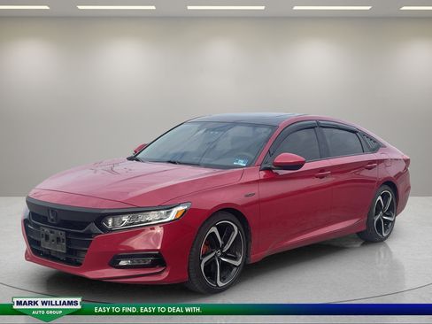 Used 2018 Honda Accord Sport image 2