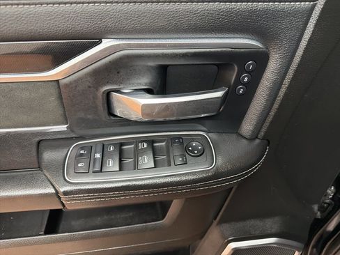 Used 2022 RAM 3500 Laramie image 21