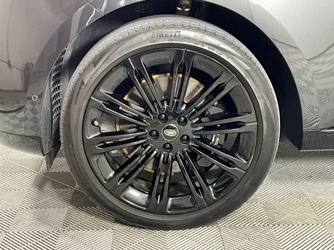 Used 2024 Land Rover Range Rover SE AWD/4WD image 29