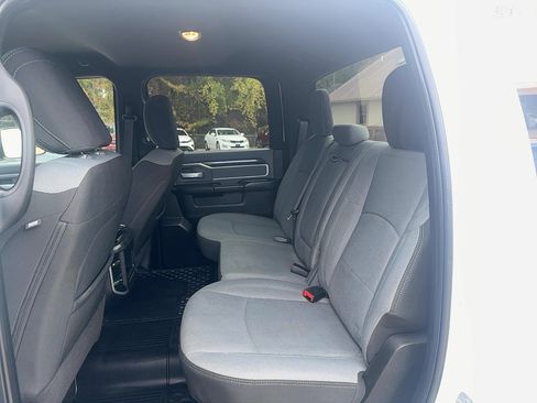 Used 2021 RAM 2500 Big Horn w/ Level 1 Equipment Group image 10
