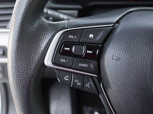 Used 2019 Honda Accord LX image 21