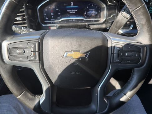 Used 2023 Chevrolet Silverado 1500 LT image 17