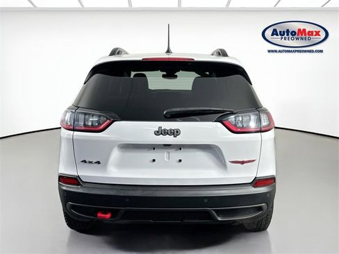 Used 2022 Jeep Cherokee Trailhawk image 7