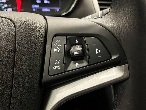 Used 2020 Chevrolet Trax LT w/ Redline Edition image 22