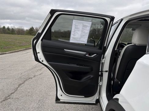 Used 2022 MAZDA CX-5 AWD 2.5 S w/ Preferred Package image 23