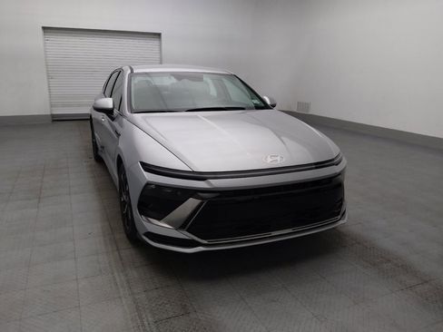 Used 2025 Hyundai Sonata SEL AWD/4WD image 14