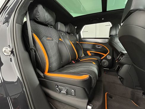 New 2026 Bentley Bentayga Speed AWD/4WD image 33