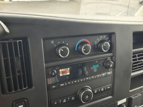 New 2025 Chevrolet Express 3500 RWD image 22
