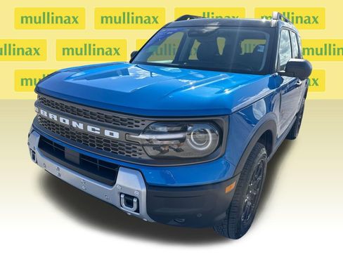 Certified 2025 Ford Bronco Sport Badlands image 10