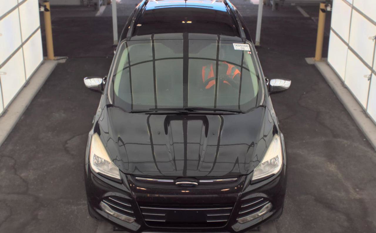 Used 2015 Ford Escape SE w/ SE Chrome Package AWD/4WD image 2