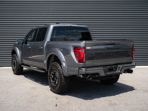 Used 2025 Ford F150 Raptor w/ Equipment Group 803A Raptor R AWD/4WD image 3