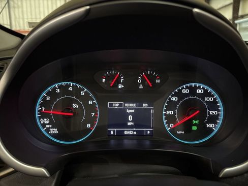 Used 2023 Chevrolet Malibu LT image 24