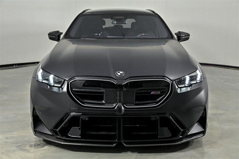 Used 2025 BMW M5 Touring AWD/4WD image 4