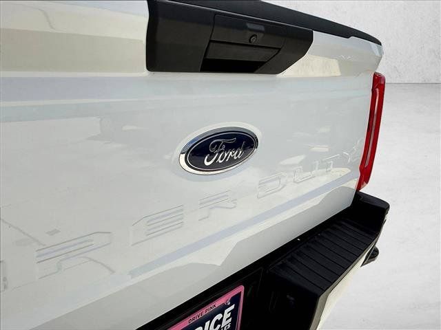 Used 2026 Ford F350 XLT AWD/4WD image 30