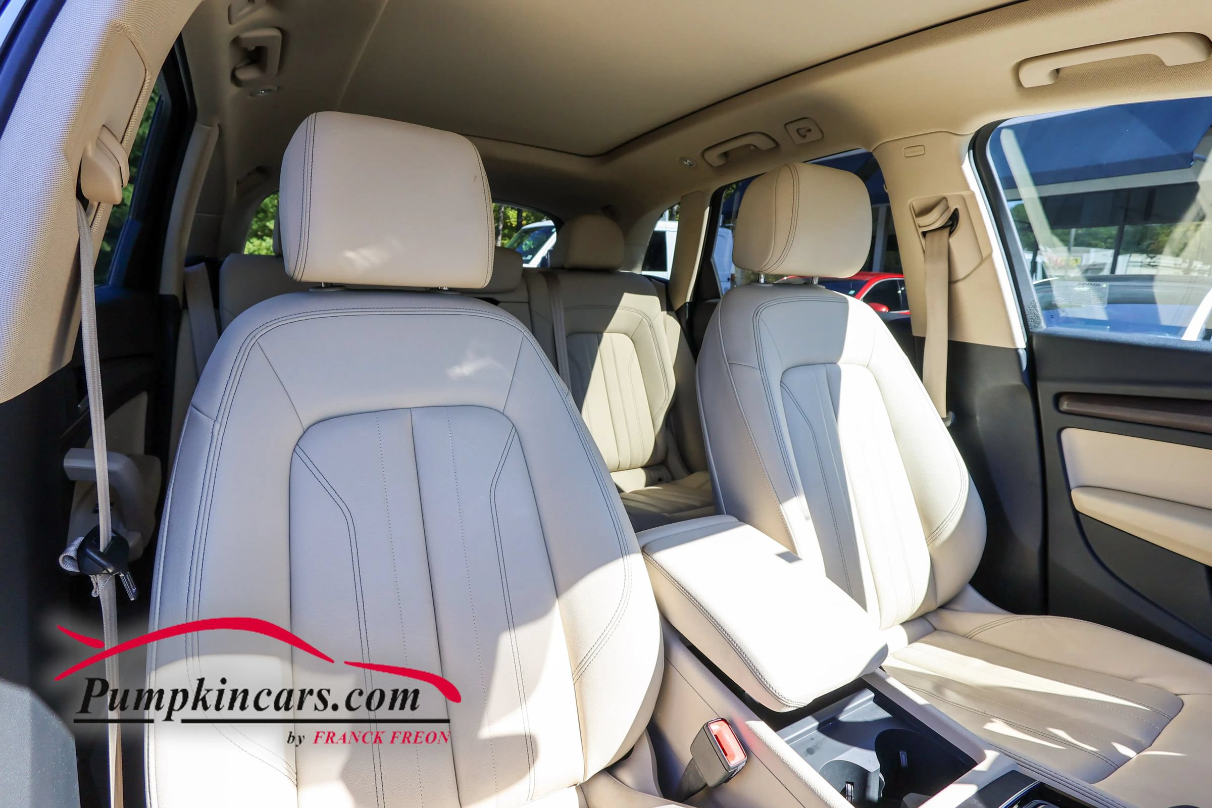 Used 2023 Audi Q5 2.0T Premium w/ Convenience Package AWD/4WD image 22