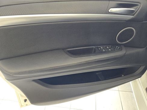 Used 2013 BMW X6 M image 22
