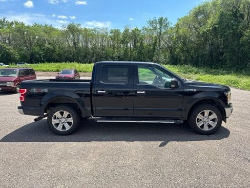 Used 2018 Ford F150 XLT w/ Equipment Group 302A Luxury AWD/4WD image 11