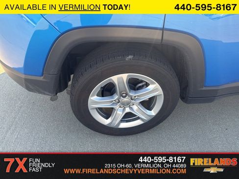 Used 2023 Jeep Compass Latitude w/ Convenience Group image 43