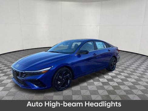 Used 2026 Hyundai Elantra SEL Sport Premium FWD image 4