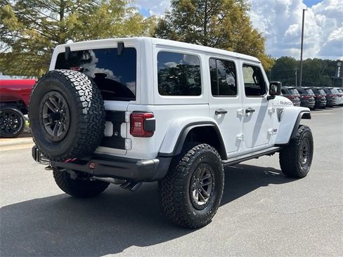 New 2025 Jeep Wrangler Unlimited Rubicon 392 image 11