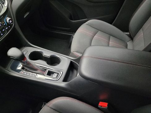 Used 2023 Chevrolet Equinox RS FWD image 26